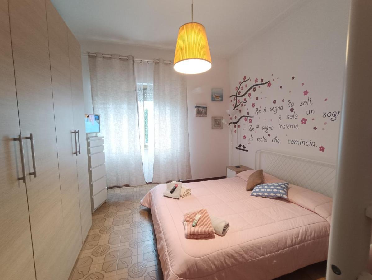Le Palme 98 "Casa Vacanze" Лидо Ди Камайоре Екстериор снимка