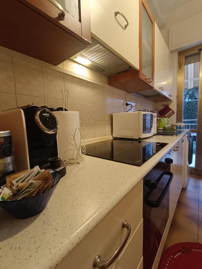 Le Palme 98 "Casa Vacanze" Лидо Ди Камайоре Екстериор снимка