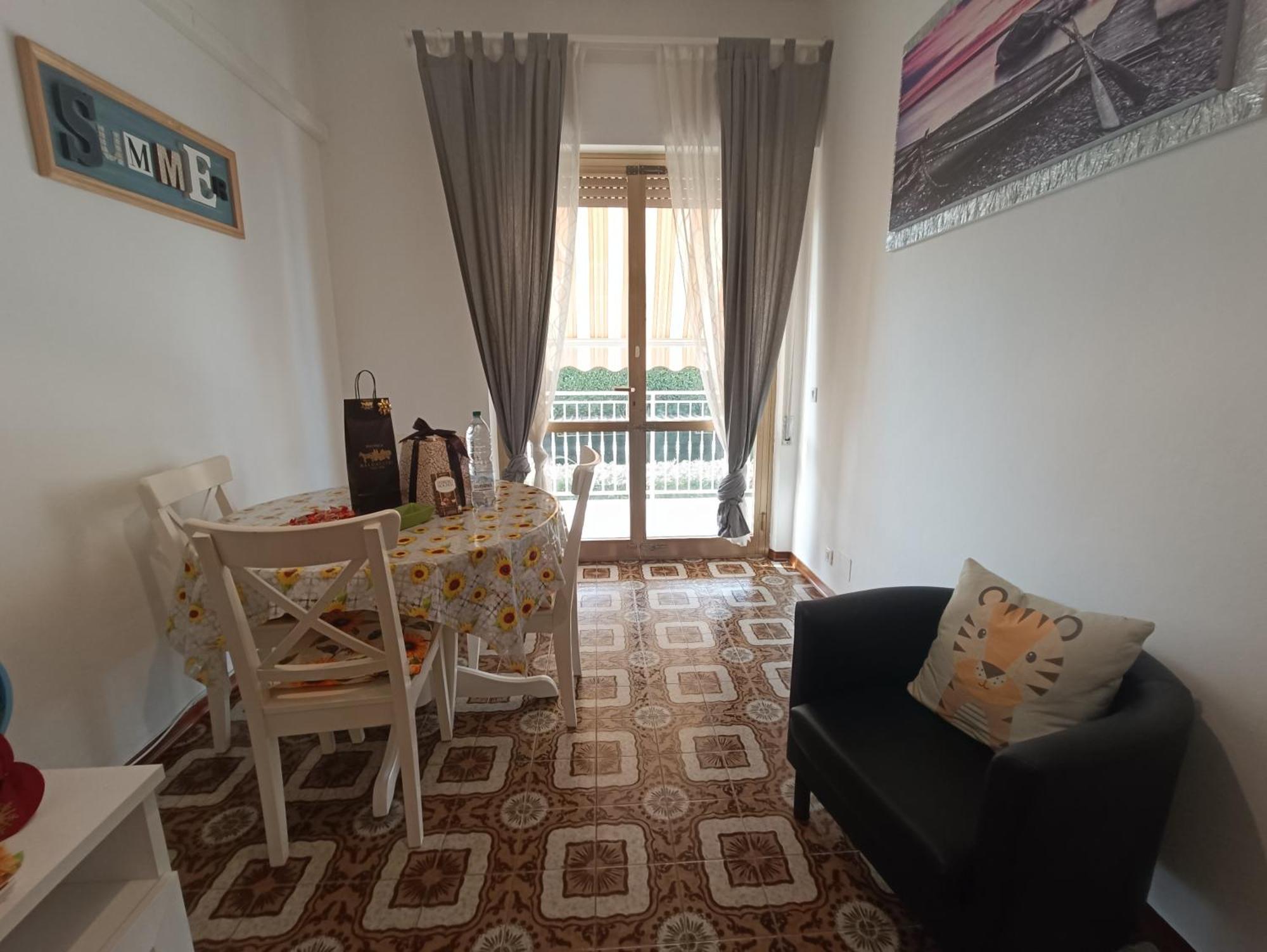 Le Palme 98 "Casa Vacanze" Лидо Ди Камайоре Екстериор снимка